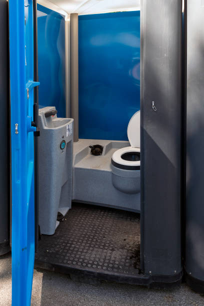 Best Portable toilet rental cost  in Harvard, IL